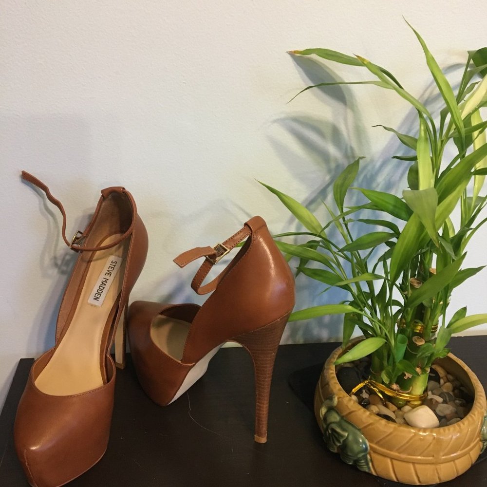 Steve Madden 6 Inch Heel shoes